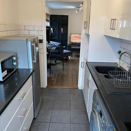 Beautiful Apartment Right Off Of Broadway Market Лондон Экстерьер фото